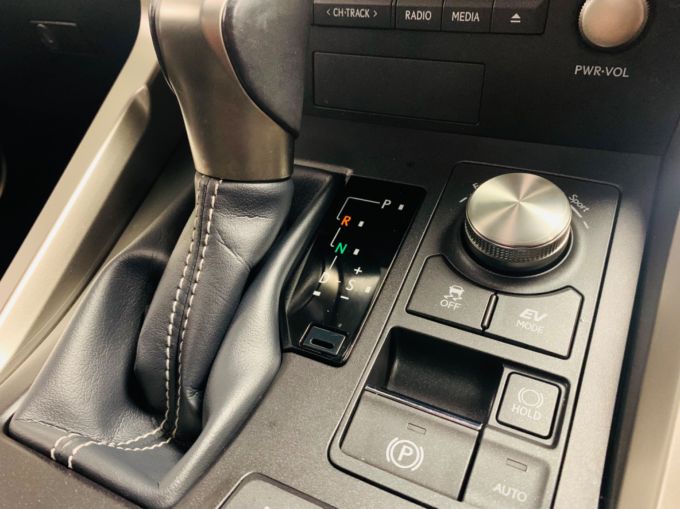 LEXUS NX 300H - 5908 - 19