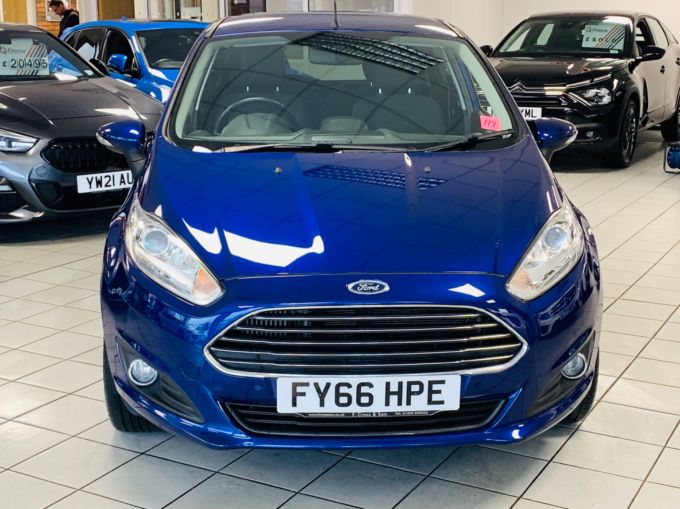 FORD FIESTA ZETEC - 5975 - 3
