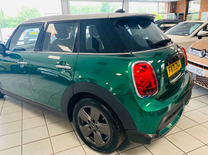 MINI HATCH COOPER S CLASSIC - 5681 - 9