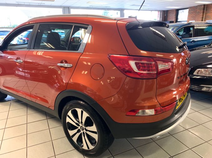 KIA SPORTAGE CRDI KX-3 SAT NAV - 5168 - 9