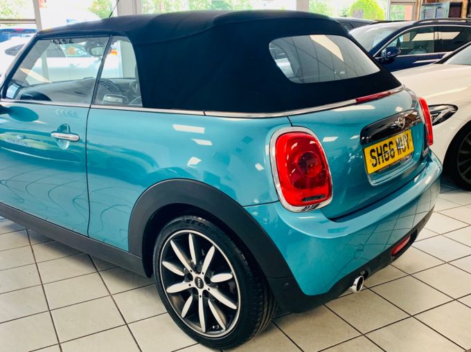 MINI CONVERTIBLE COOPER - 5704 - 11