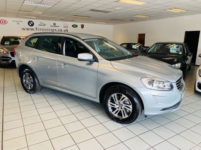 VOLVO XC60 D4 SE - 5132 - 5