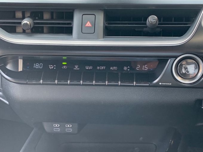 LEXUS UX 250H F SPORT - 5771 - 19