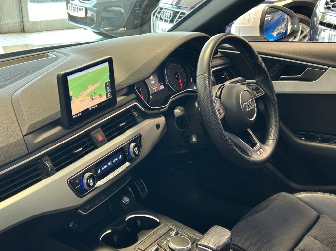 AUDI A4 TFSI S LINE MHEV - 5674 - 16