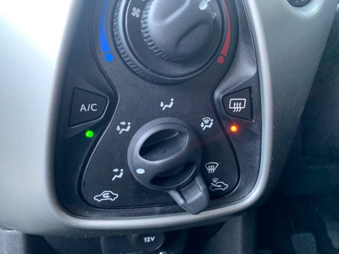 PEUGEOT 108 ACTIVE - 5623 - 15