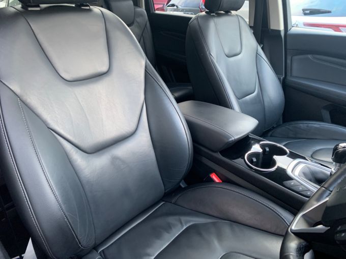 FORD S-MAX TITANIUM SPORT TDCI - 5139 - 13