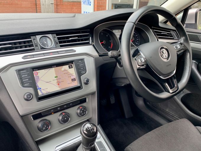 VOLKSWAGEN PASSAT SE BUSINESS TDI BLUEMOTION TECHNOLOGY - 5869 - 13