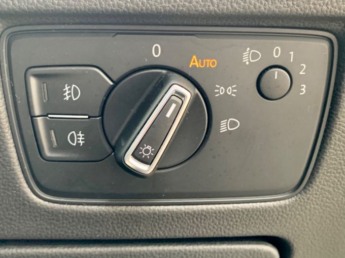 VOLKSWAGEN PASSAT SE BUSINESS TDI BLUEMOTION TECHNOLOGY - 5869 - 19