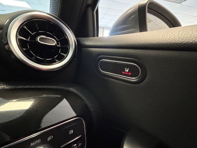 MERCEDES A-CLASS A 180 SE - 5691 - 27