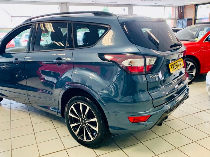 FORD KUGA ST-LINE TDCI - 4890 - 7