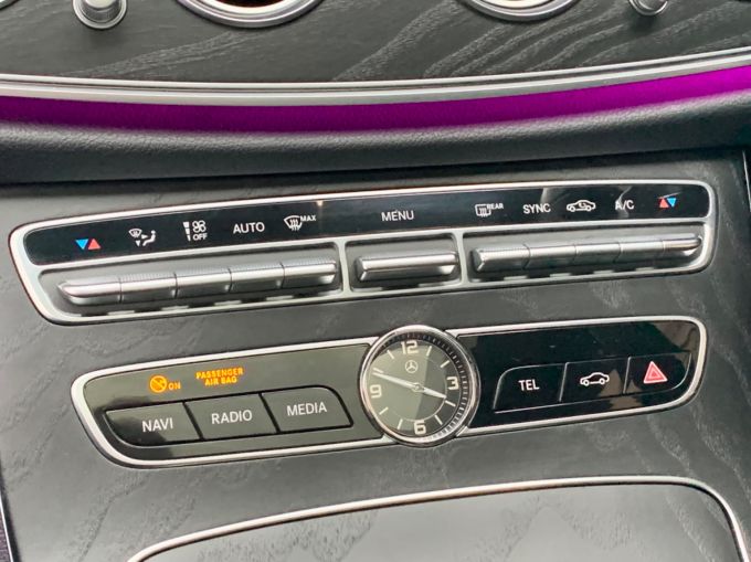MERCEDES E-CLASS E 220 D AMG LINE PREMIUM - 4886 - 21