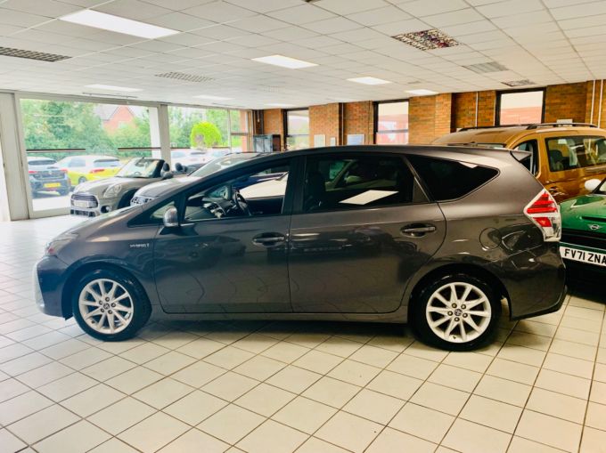 TOYOTA PRIUS PLUS EXCEL TSS - 5750 - 10