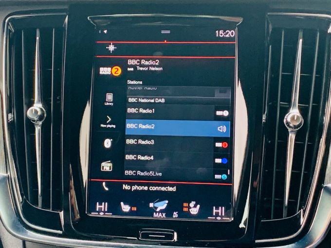 VOLVO S90 D4 R-DESIGN - 5849 - 17
