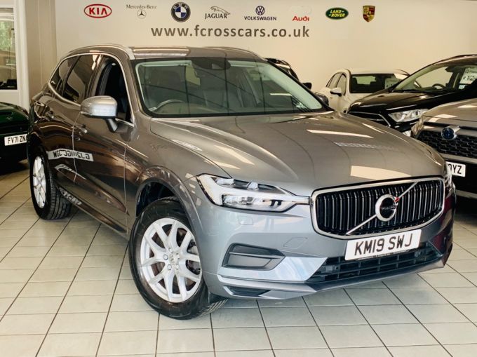 VOLVO XC60 D4 MOMENTUM AWD - 5746 - 1
