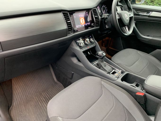 SKODA KODIAQ SE TDI SCR DSG - 5917 - 10