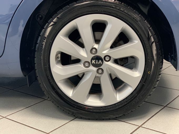 KIA RIO 2 - 5867 - 22