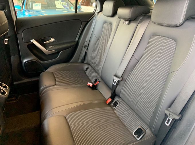 MERCEDES A-CLASS A 200 SPORT EXECUTIVE - 5158 - 21