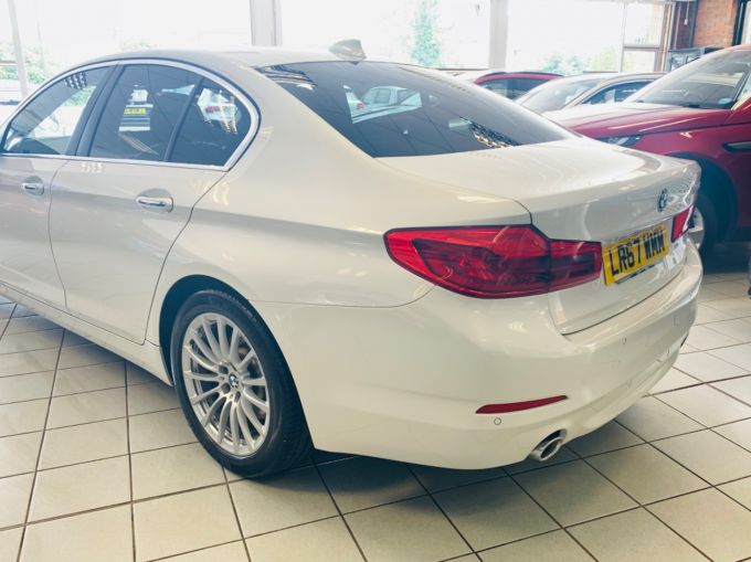 BMW 5 SERIES 520D SE EFFICIENTDYNAMICS - 5002 - 8