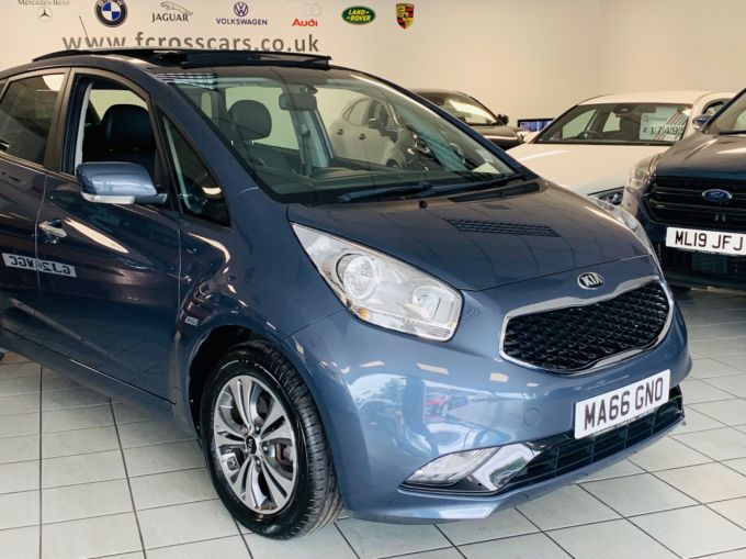 KIA VENGA 4 - 5732 - 4