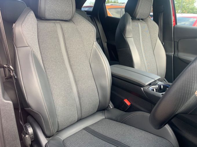 PEUGEOT 3008 PURETECH S/S GT LINE PREMIUM - 5825 - 13