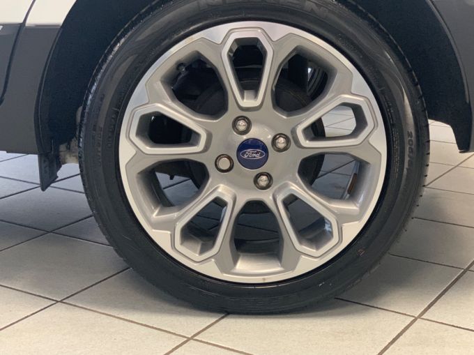 FORD ECOSPORT TITANIUM - 5745 - 23