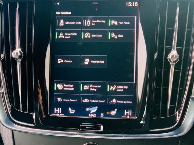 VOLVO S90 D4 R-DESIGN - 5849 - 19
