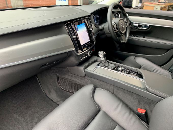 VOLVO V90 T5 CROSS COUNTRY PLUS AWD - 5855 - 2