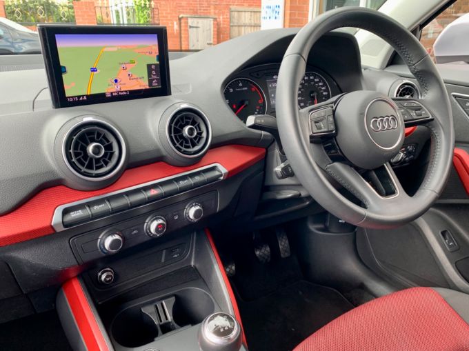 AUDI Q2 TDI SPORT - 5041 - 13