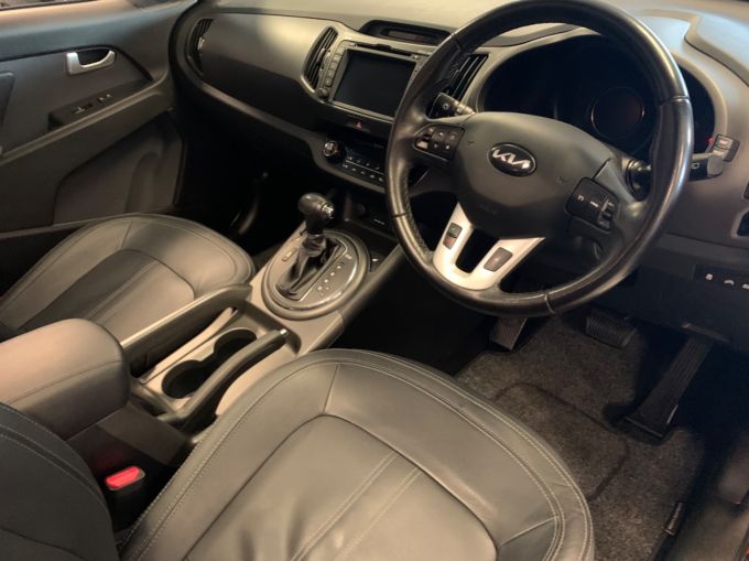 KIA SPORTAGE CRDI KX-3 SAT NAV - 5168 - 12