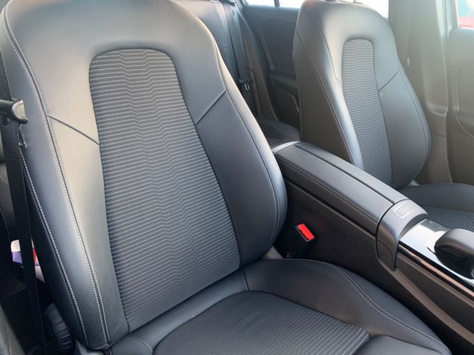 MERCEDES A-CLASS A 180 D SPORT - 5913 - 14