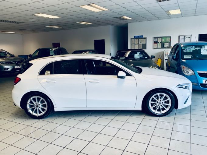 MERCEDES A-CLASS A 200 SPORT EXECUTIVE - 5158 - 6