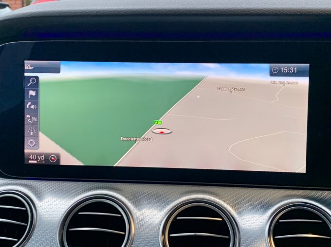 MERCEDES E-CLASS E 220 D SE - 5956 - 3