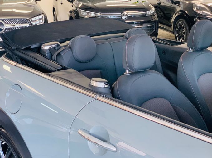 MINI CONVERTIBLE COOPER - 5727 - 6