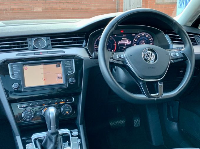 VOLKSWAGEN PASSAT GT TDI BLUEMOTION TECHNOLOGY DSG - 5816 - 13