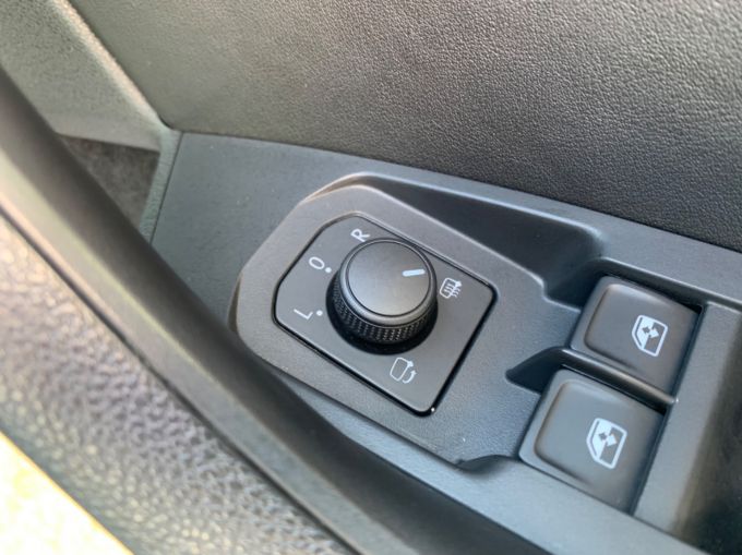 SKODA KODIAQ SE L TDI SCR DSG - 5831 - 18