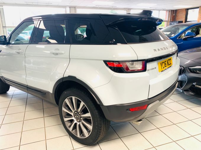 LAND ROVER RANGE ROVER EVOQUE TD4 SE TECH - 5892 - 9