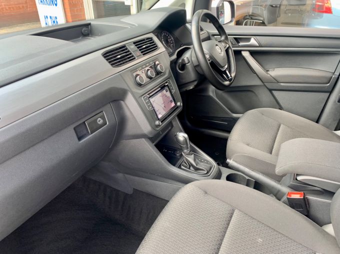 VOLKSWAGEN CADDY MAXI C20 LIFE TDI - 5769 - 2
