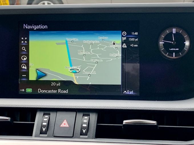 LEXUS ES 300H F SPORT - 5881 - 3