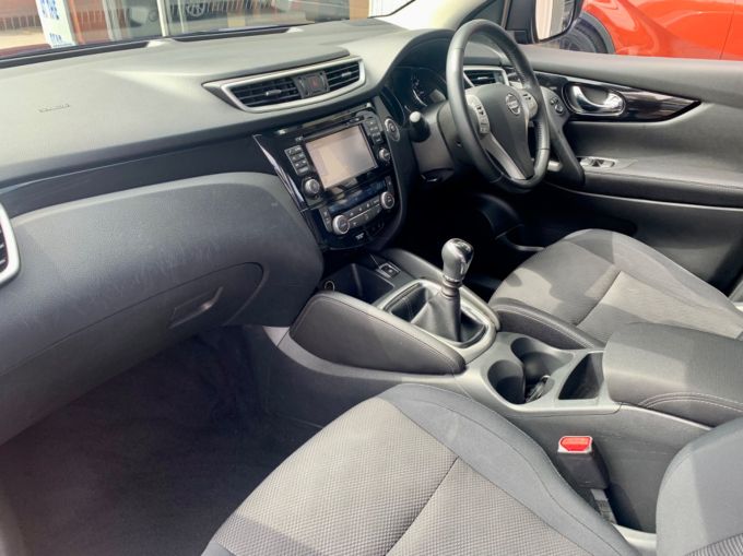 NISSAN QASHQAI N-TEC PLUS DIG-T - 5764 - 2