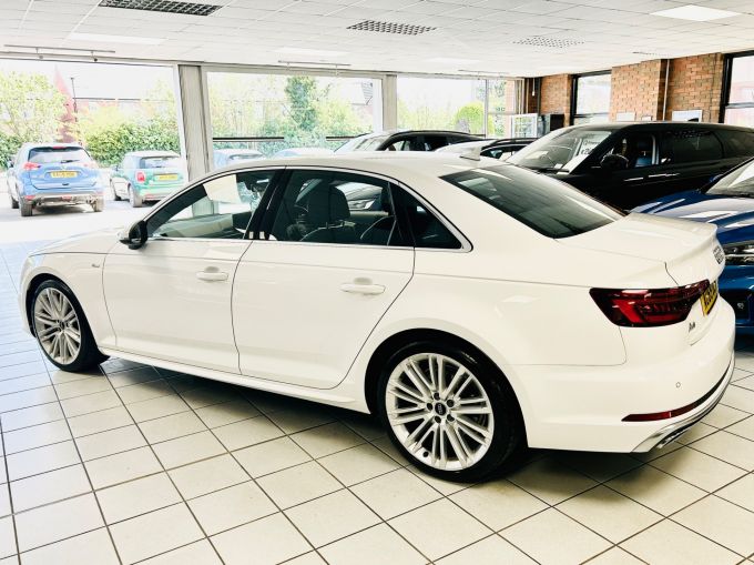 AUDI A4 TFSI S LINE MHEV - 5674 - 11
