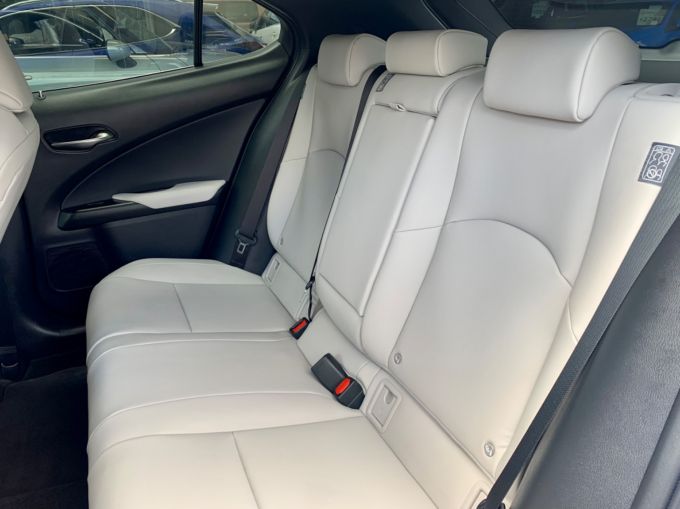 LEXUS UX 250H F SPORT DESIGN - 5756 - 23