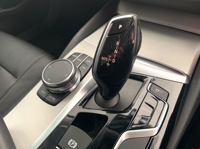 BMW 5 SERIES 520D SE EFFICIENTDYNAMICS - 5002 - 17