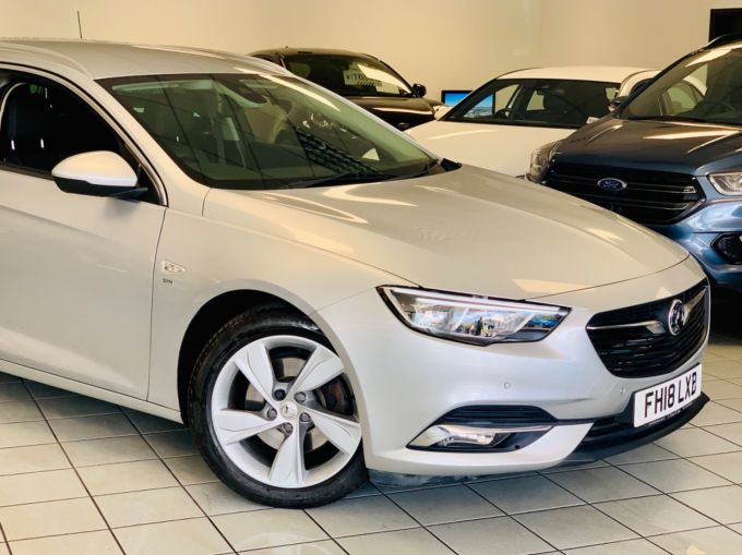 VAUXHALL INSIGNIA SPORTS TOURER SRI NAV - 5730 - 5