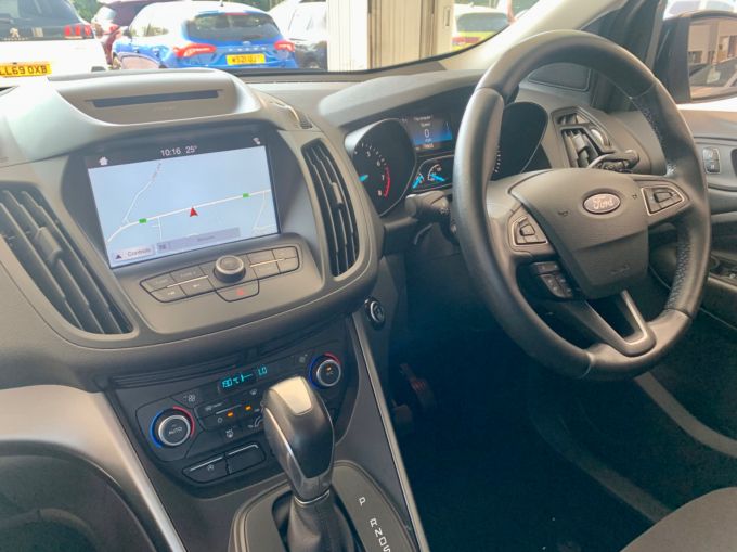 FORD KUGA ZETEC - 5782 - 12