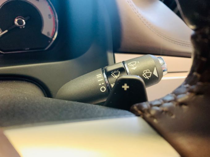 JAGUAR XF V6 PREMIUM LUXURY - 5152 - 18