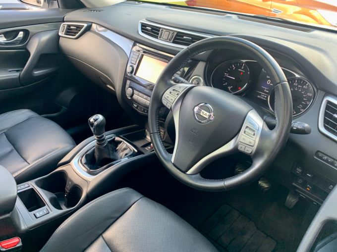NISSAN X-TRAIL DCI TEKNA - 5811 - 11