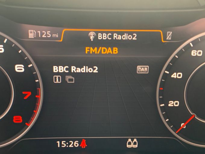 AUDI TT TFSI BLACK EDITION - 5709 - 18
