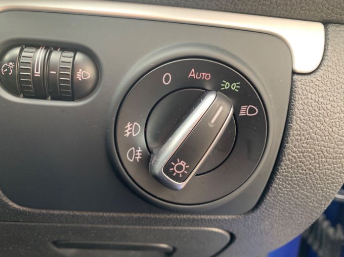 VOLKSWAGEN SCIROCCO TDI BLUEMOTION TECHNOLOGY DSG - 5873 - 23