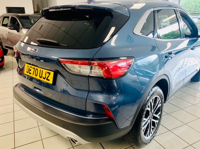 FORD KUGA TITANIUM ECOBLUE - 5760 - 6