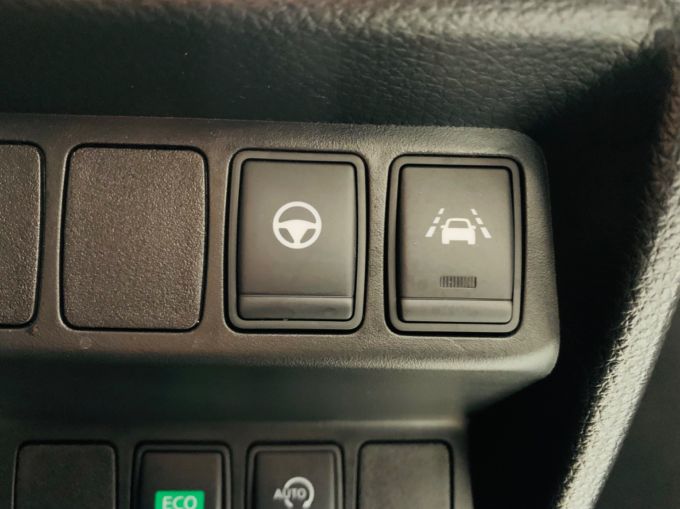 NISSAN QASHQAI DCI PILOT ONE EDITION - 5677 - 18
